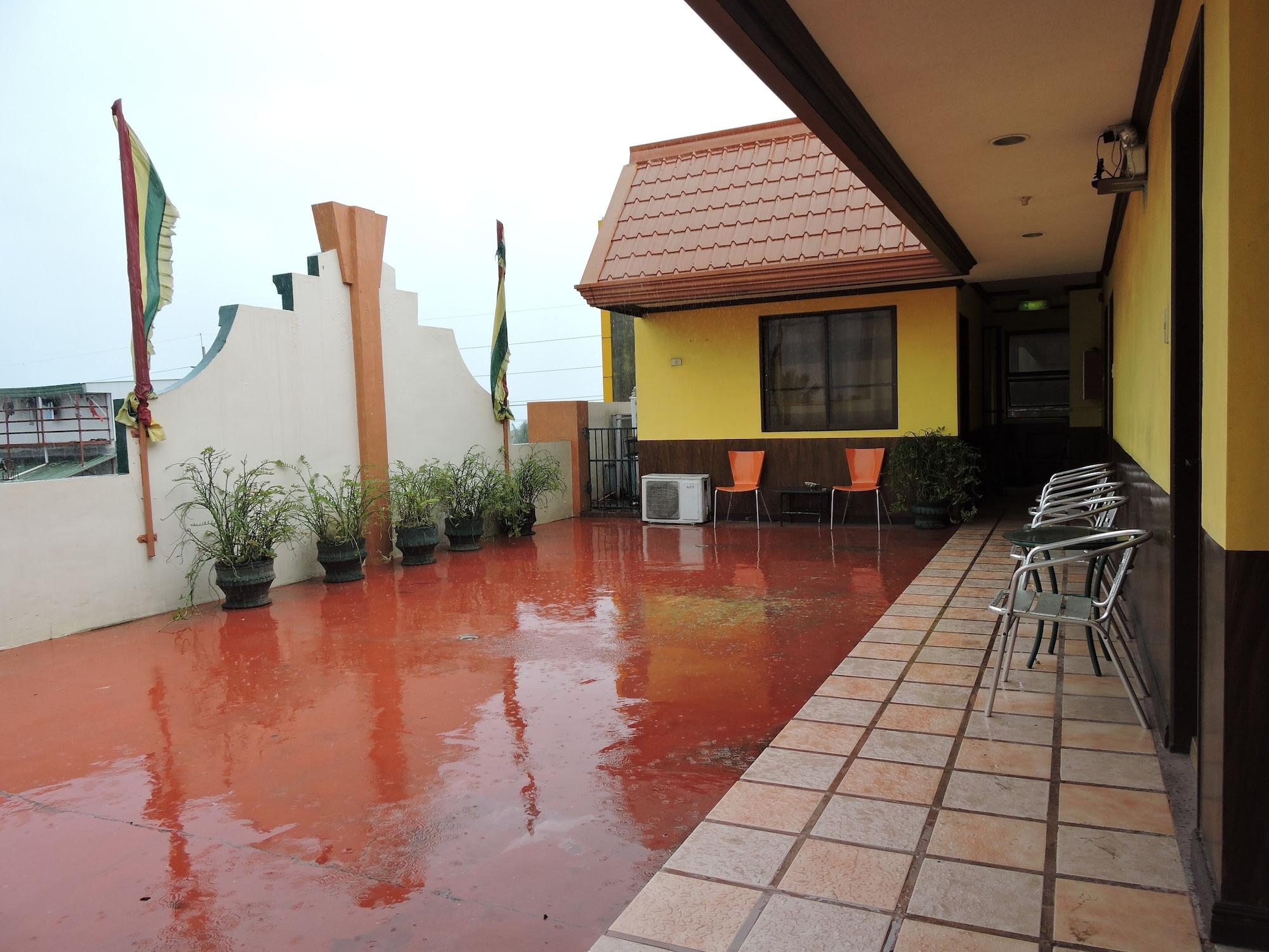Tinhat Halal حلال Certified Boutique Hotel And Restaurant Davao City Esterno foto