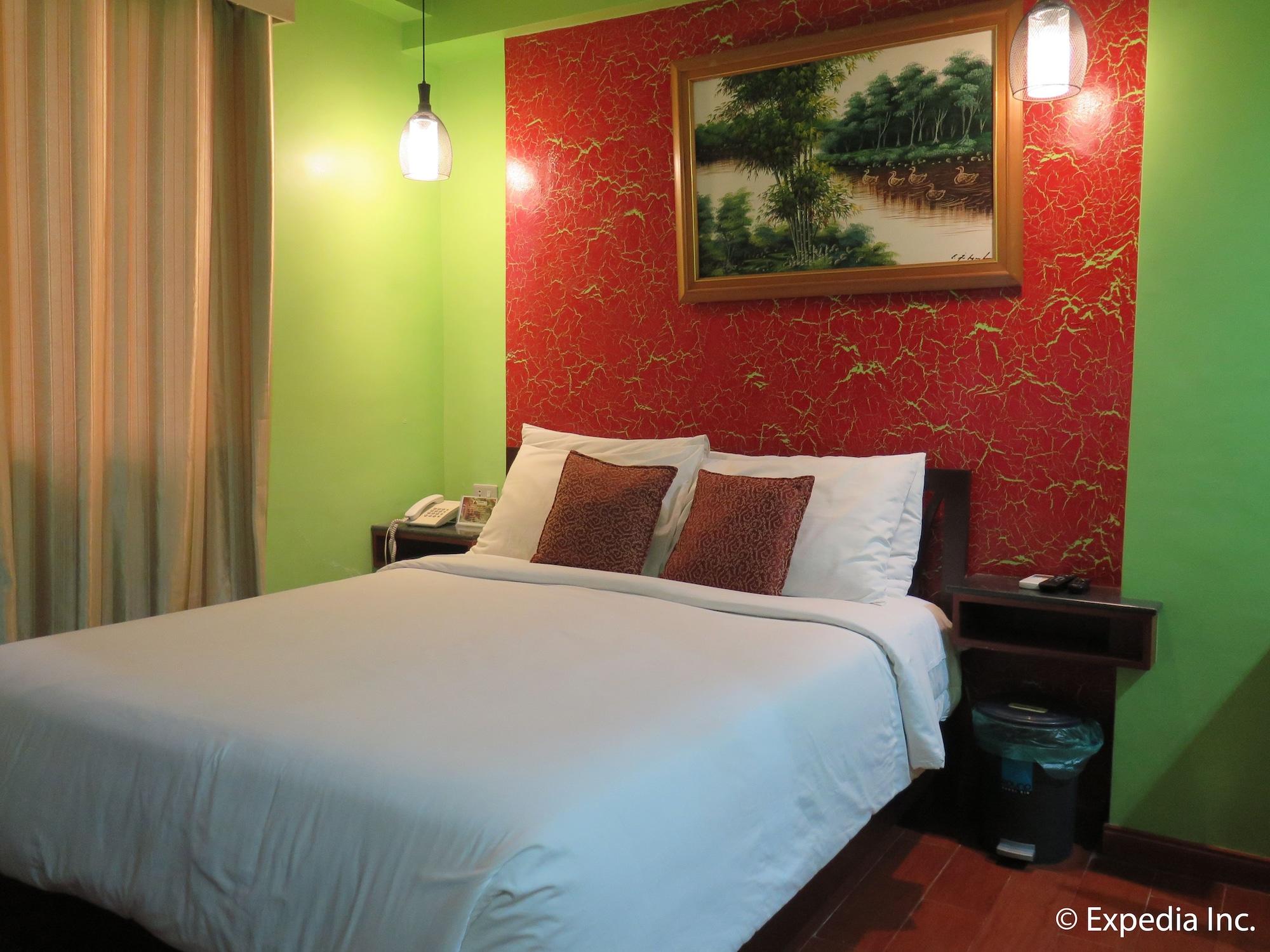 Tinhat Halal حلال Certified Boutique Hotel And Restaurant Davao City Esterno foto