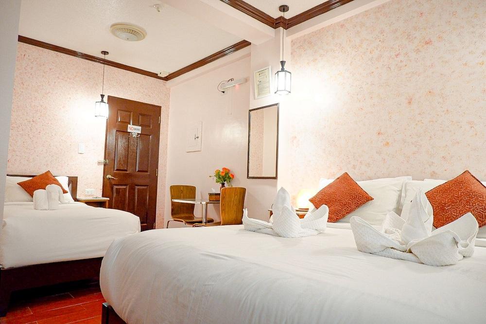 Tinhat Halal حلال Certified Boutique Hotel And Restaurant Davao City Esterno foto