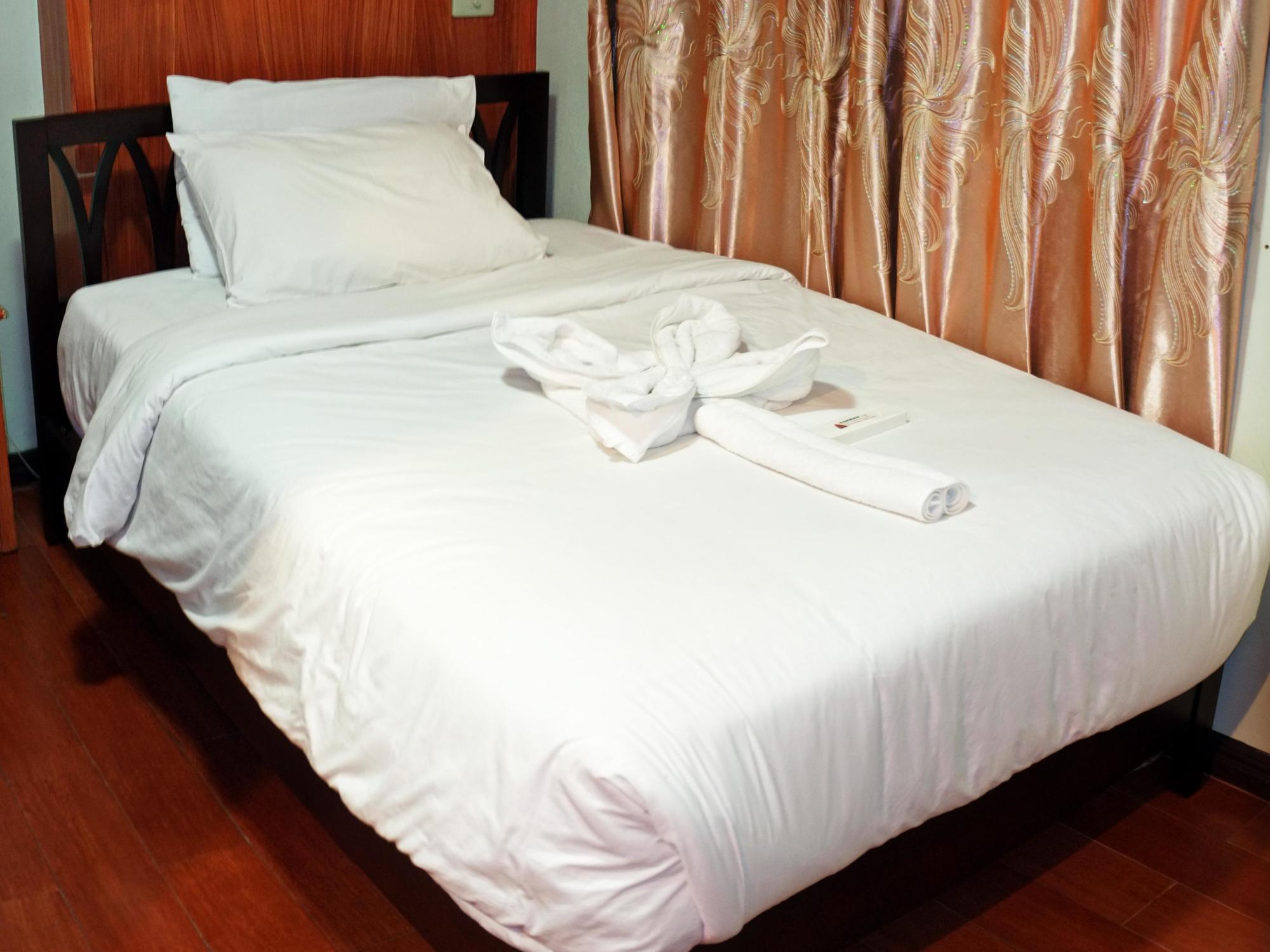 Tinhat Halal حلال Certified Boutique Hotel And Restaurant Davao City Esterno foto