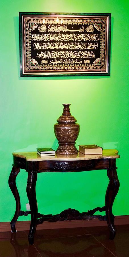 Tinhat Halal حلال Certified Boutique Hotel And Restaurant Davao City Esterno foto