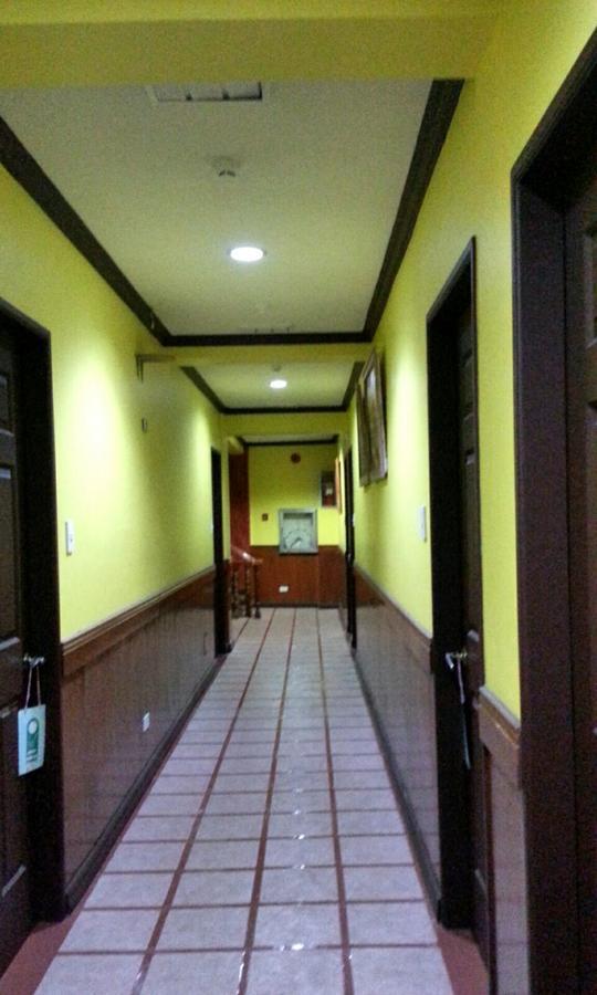 Tinhat Halal حلال Certified Boutique Hotel And Restaurant Davao City Esterno foto