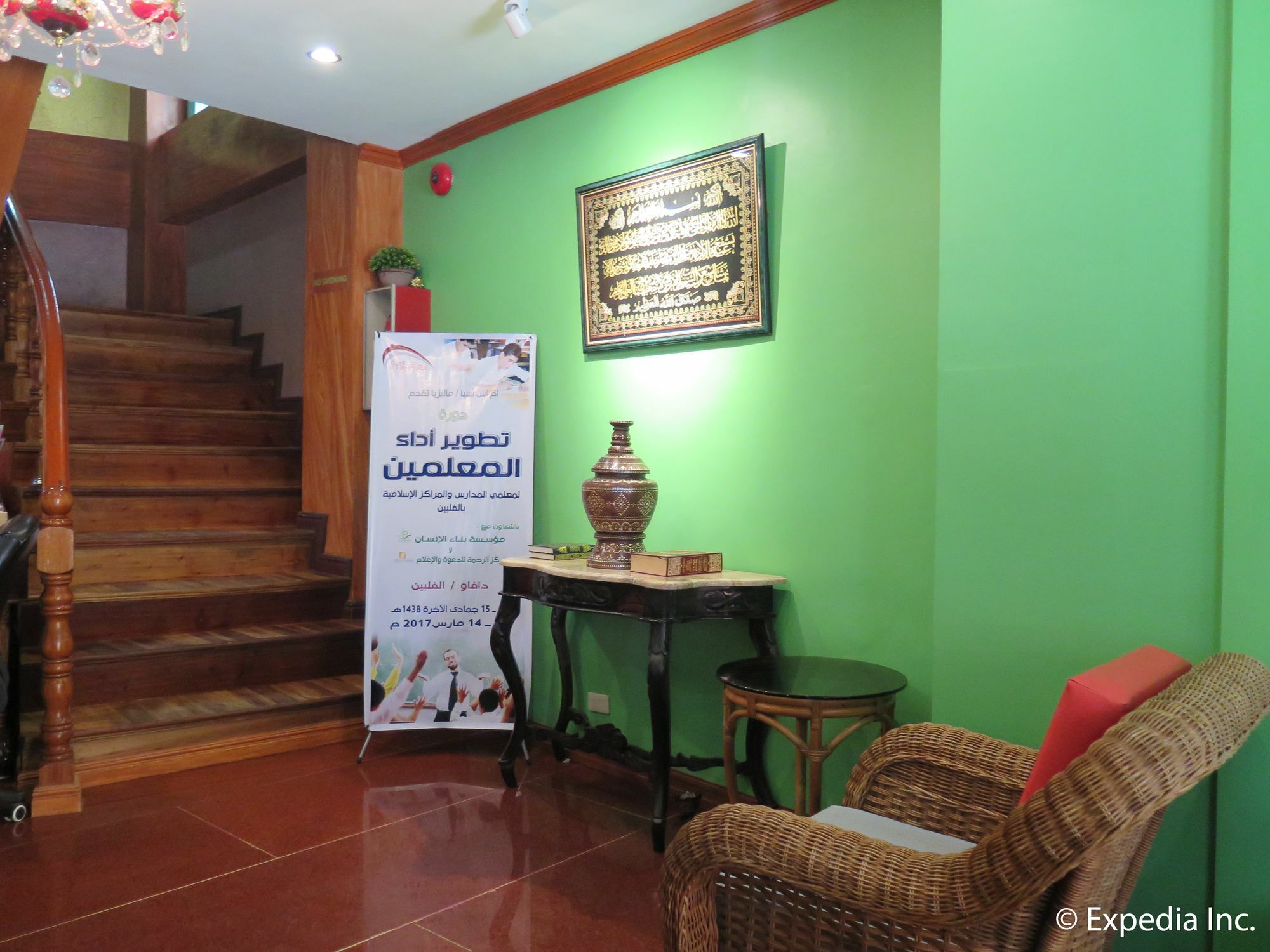 Tinhat Halal حلال Certified Boutique Hotel And Restaurant Davao City Esterno foto